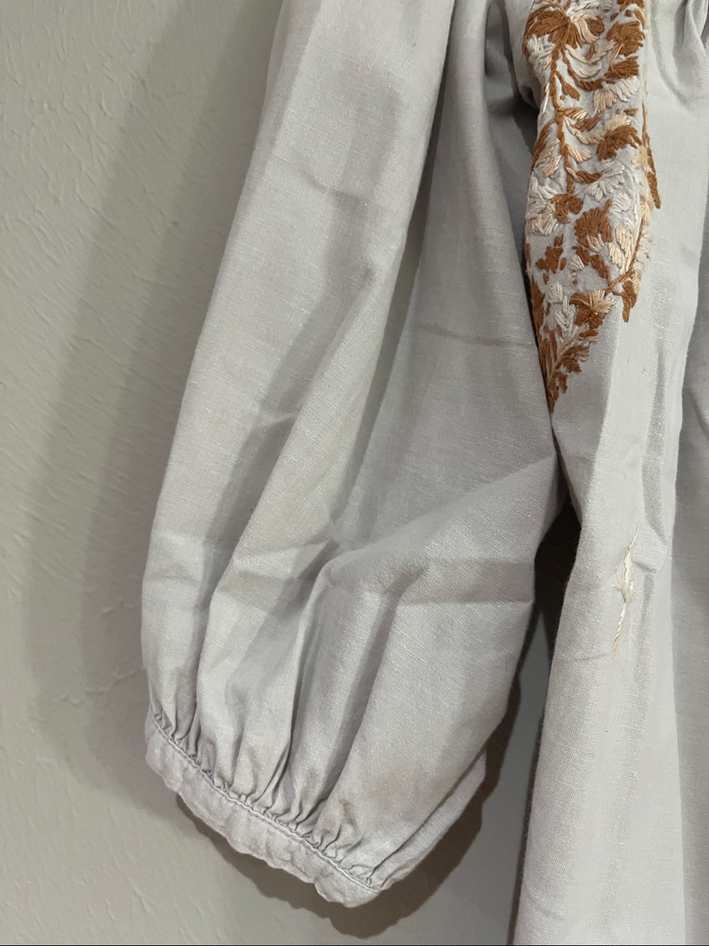 Mi Golondrina Camelia Gold/White Blouse w/ Oaxacan Embroidery - Picture 2 of 7